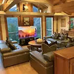 Stirling Luxury &