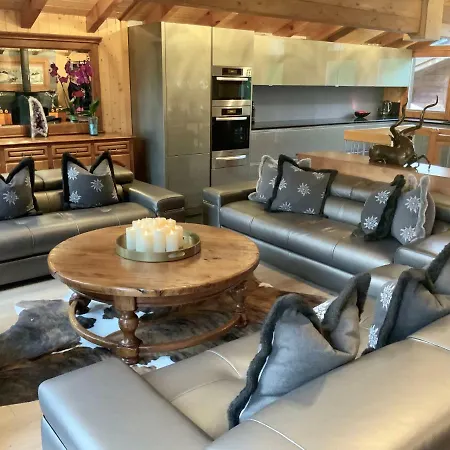 Stirling Luxury & Dağ evi