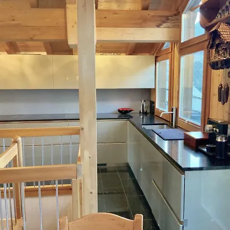 Stirling Luxury & Domek alpejski *